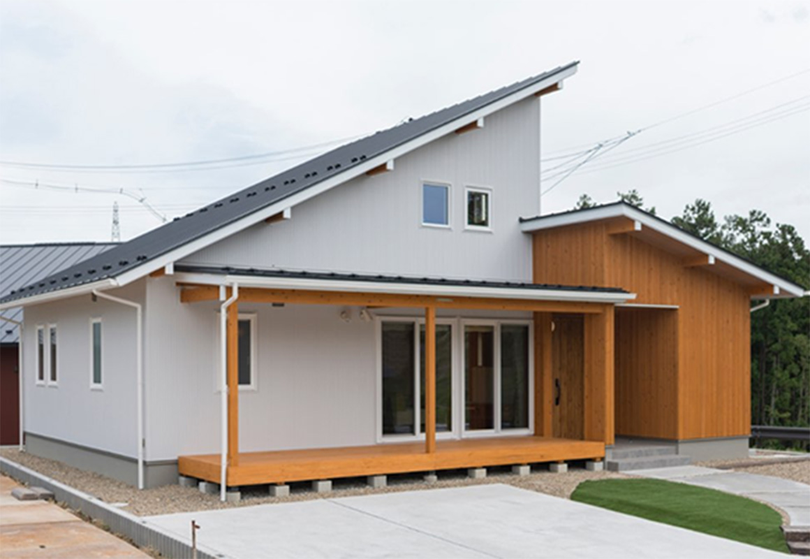 大人の余裕が生きる屋根裏部屋スタイル